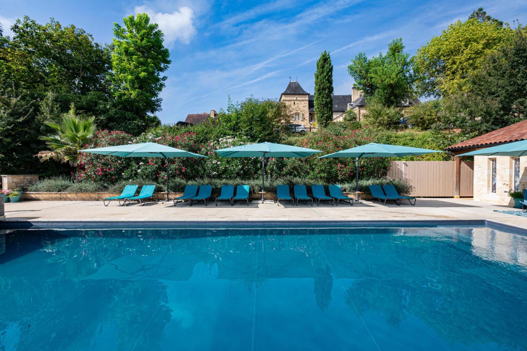 Les Bernardies Simeyrols Exterior photo